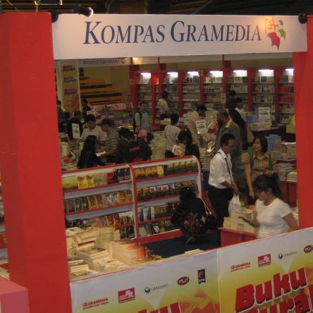 Kompas_Gramedia, Fair, Buku