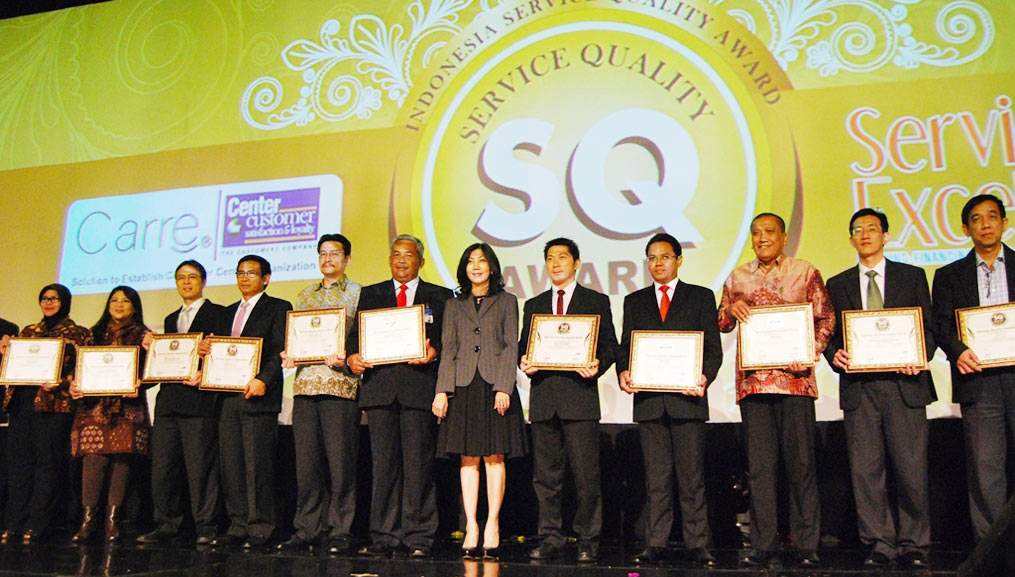 BCA Raih Kembali Penghargaan Service Quality Award
