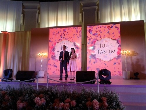 Joe Taslim dan JUlie Taslim menjadi brand ambassador Molto Perfume Essence.