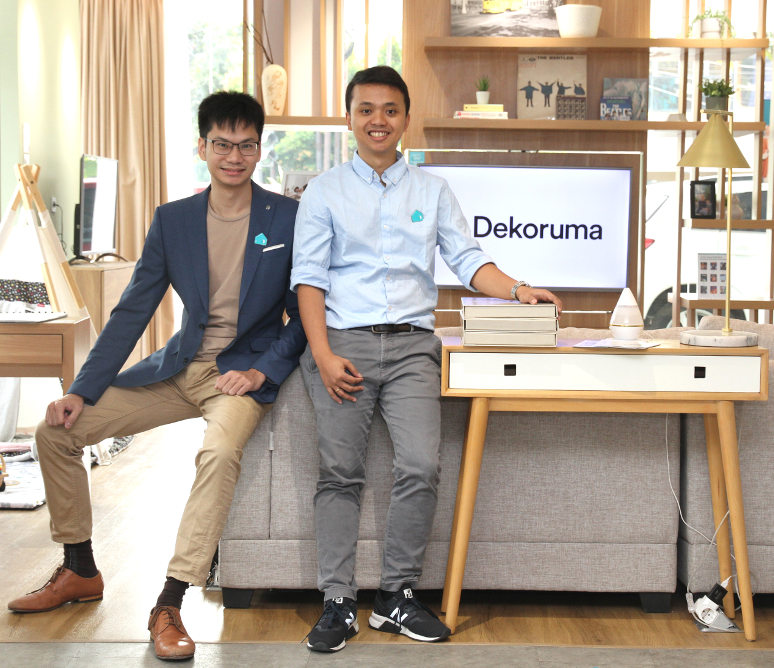Dimas Harry Priawan (kanan) CEO Dekoruma, dan Aruna Harsa