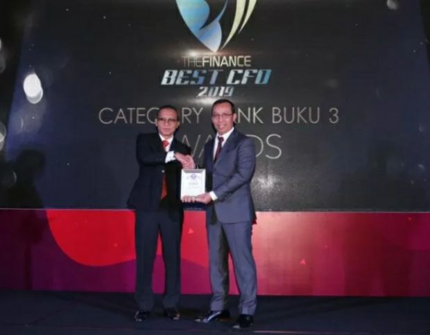 Bank DKI Dinobatkan Best Chief Financial Officer in Financial Institution