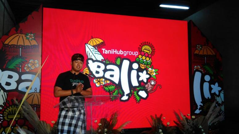 Presiden dan Co-Founder TaniHub Group Pamitra Wineka saat memberikan sambutan pembukaan cabang dan warehouse TaniHub Group di Denpasar Bali (Foto: Bisnis.com)