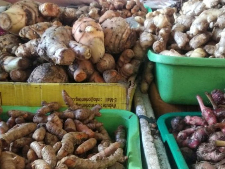 Jahe yang dijual di pasar tradisional (Foto: ANTARA)
