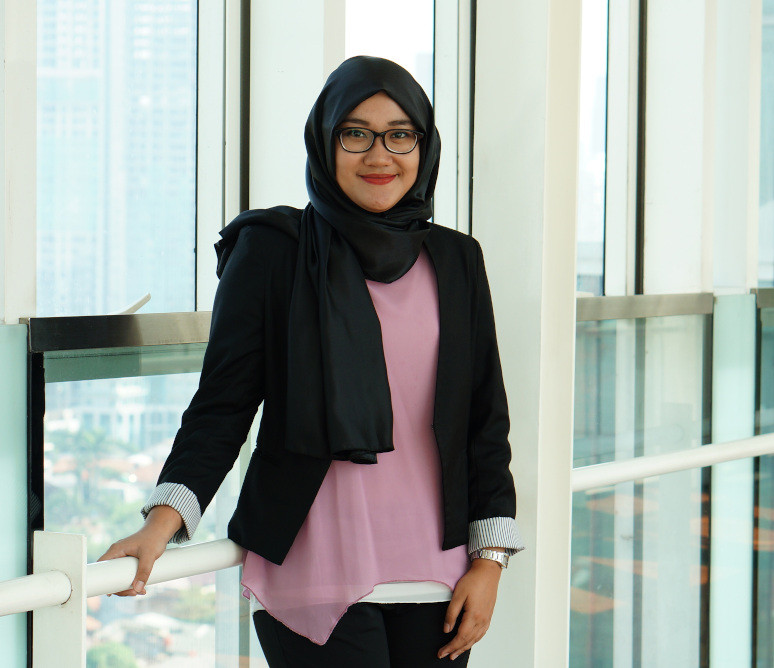 Raisha Iqvari Ulinnuha, Senior Manager Human Capital - Rewards, Organization Design & Strategy PT Bank Maybank Indonesia