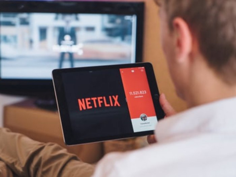 Langganan Netflix hingga Spotify Bakal Kena Pajak 10% Per 1 Agustus