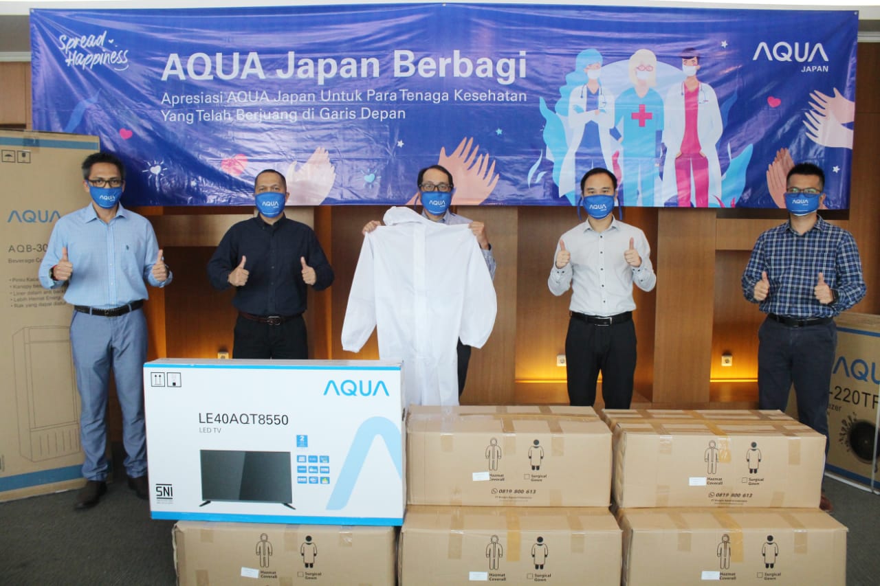 Dukungan Aqua Japan untuk Para Nakes Covid-19