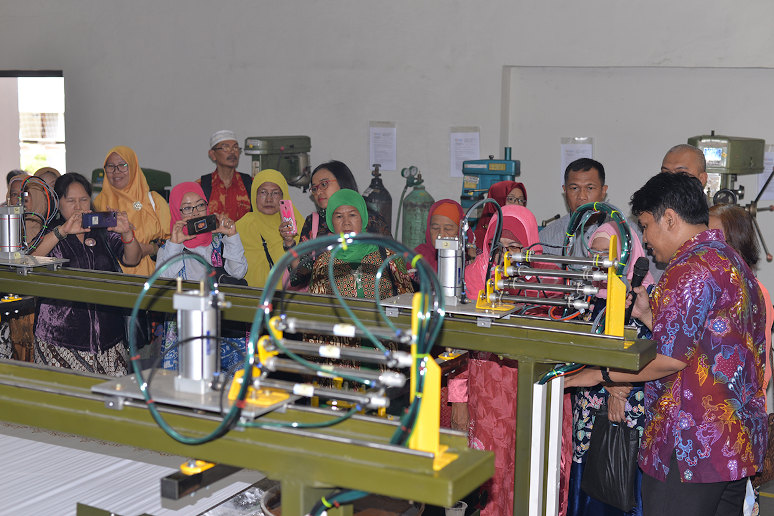 Kemenperin Dorong Industri Batik Manfaatkan Teknologi