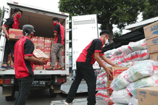 SiCepat Ekspres Donasi untuk Korban Gempa Mamuju dan Banjir Kalsel
