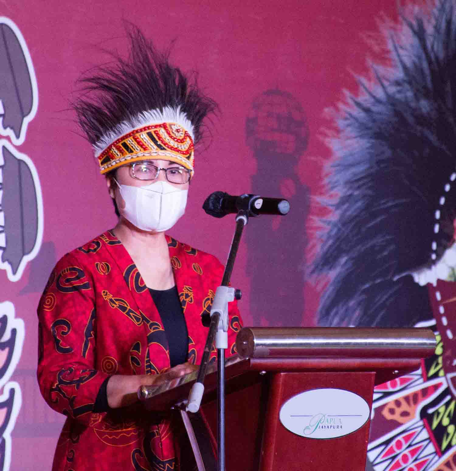 Tekad Putri Papua, Kembangkan Kreativitas di Negeri Cenderawasih