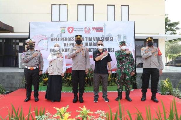 Indonesia Pasti Bisa Salurkan 9 unit Mobil Vaksin ke Polres Metro Bekasi