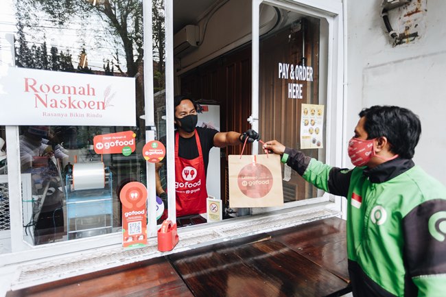 Gojek dan Sampoerna Berikan Subsidi UMKM Kuliner di Tangsel