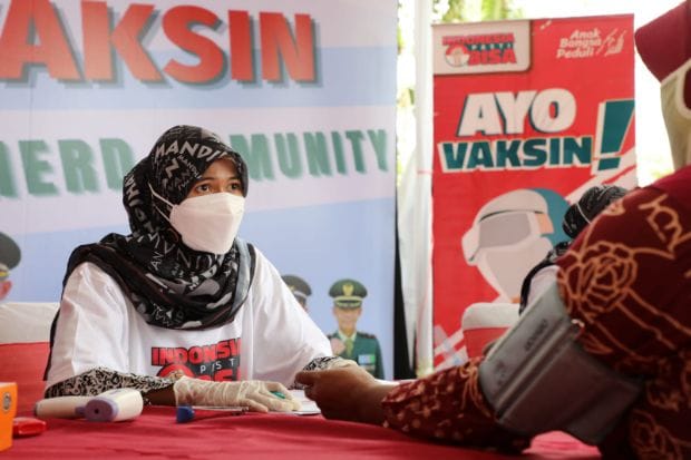 Desa Kekebalan Komunal Banjar Sari Bekasi 100% Sudah Vaksinasi Covid-19