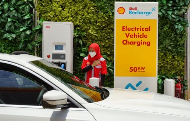 ABB Dukung Shell Indonesia Melalui Solusi Pengisian Daya Kendaraan Listrik