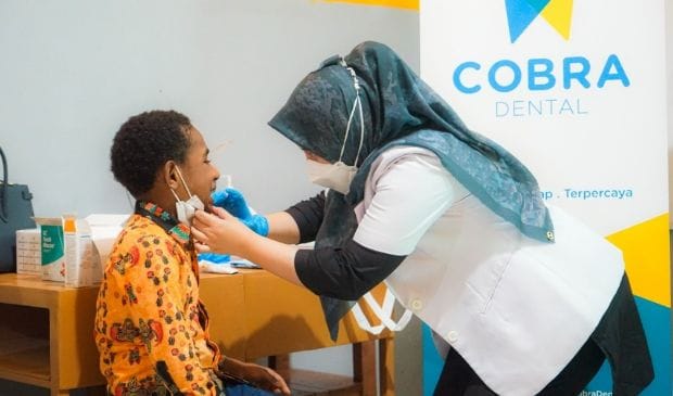 Cobra Dental Berbagi Kebahagiaan Sekaligus Edukasi Kesehatan Gigi