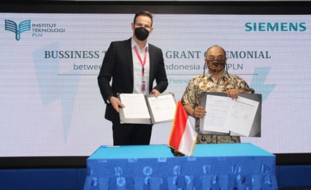 Institut Teknologi PLN Dapat Hibah Teknologi dari Siemens Indonesia