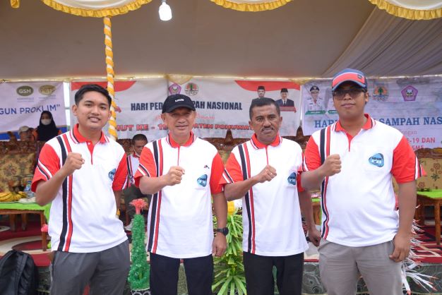 Kolaborasi GTSI dan Pemkab Powuhato Menukar Sampah-Sembako