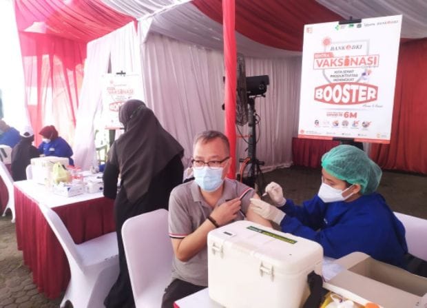 Bank DKI Gelar Sentra Vaksinasi Booster untuk Warga Jakarta dan Sekitarnya