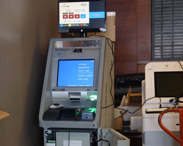 Solusi Multiartha untuk Mesin ATM Hemat Biaya