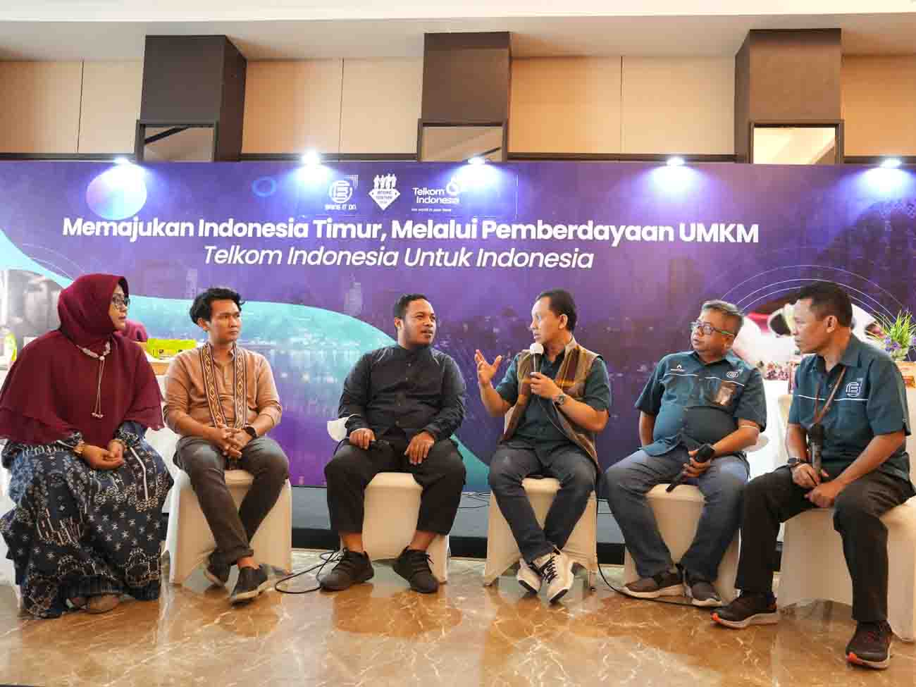Memajukan Indonesia Timur Melalui Pemberdayaan UMKM, Telkom Gelar Mini EXPO UMKM Makassar