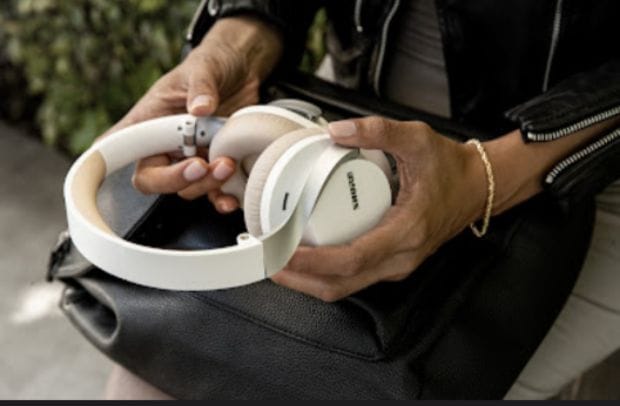 Shure Memperluas Seri Consumer Audio dengan Aonic 40 Wireless Headphones