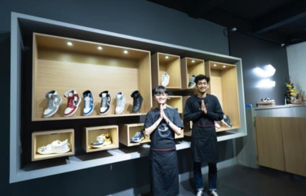 Upaya Johnson Indonesia Dukung Target Aprisindo  Produksi 1,2 Miliar Sepatu