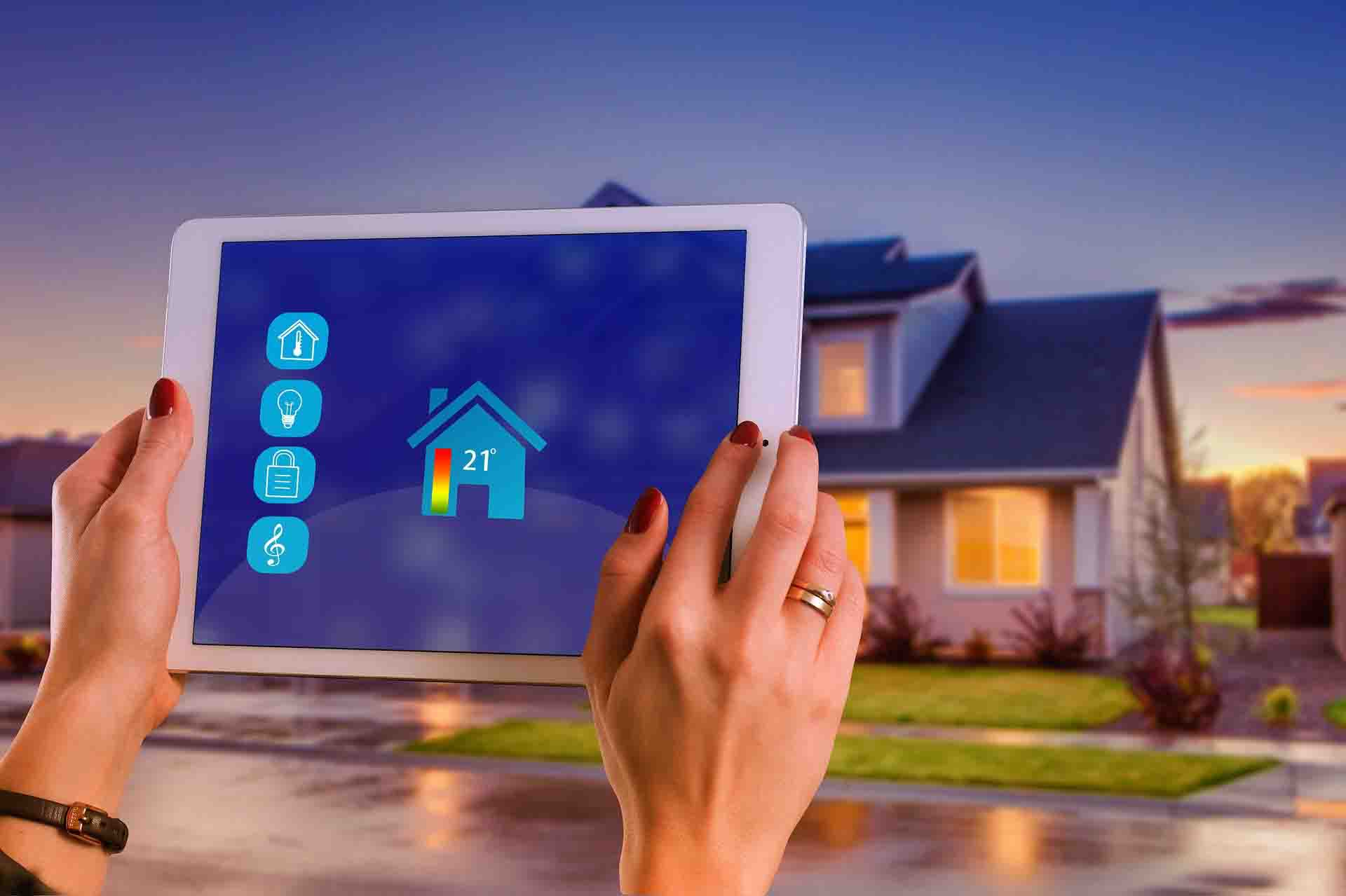 Mengatur Rumah Secara Otomatis dengan Smart Home System