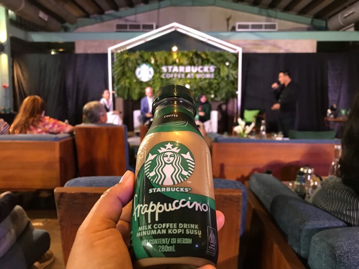 Starbucks dan Nestlé Mudahkan Minum Kopi Senikmat di Kafe