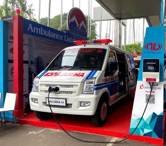 Ambulans Listrik Pertama di Indonesia