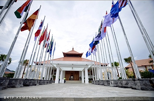 Terminal VVIP Bandara Ngurah Rai dan Tiga Pelabuhan di Bali Diresmikan Presiden Joko Widodo 
