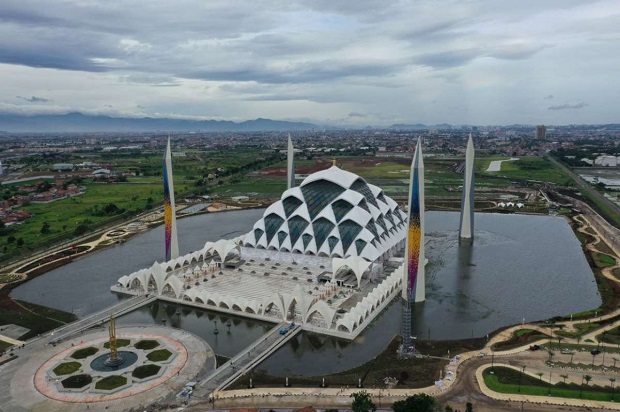 Dikritik Karena Bangun Masjid Rp 1 Triliun, Ridwan Kamil Beri Jawaban Ini