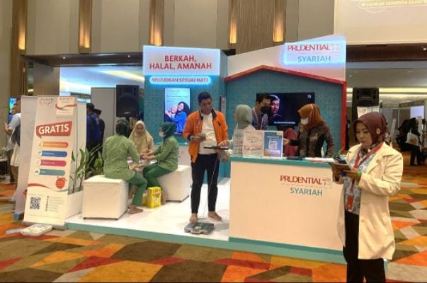 Prudential Syariah Dekatkan Diri ke Masyarakat Sumbar di Hijrahfest Padang