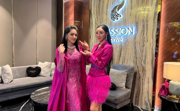 Princess of Bahrain Borong Koleksi Berlian Passion Prive - SWA.co.id