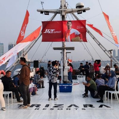 Rangkaian Kegiatan J&T Connect Fest di HUT ke- 8 Melayani Pengiriman Paket