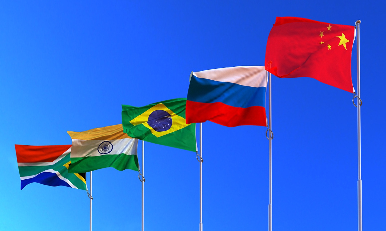 RI akan Bergabung dengan BRICS untuk Kurangi Dominasi Dolar? Ekonom: Perlu Waktu