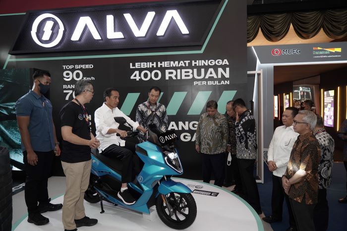 Alva Tingkatkan 3S dan Customer Experience Sepeda Motor Listrik