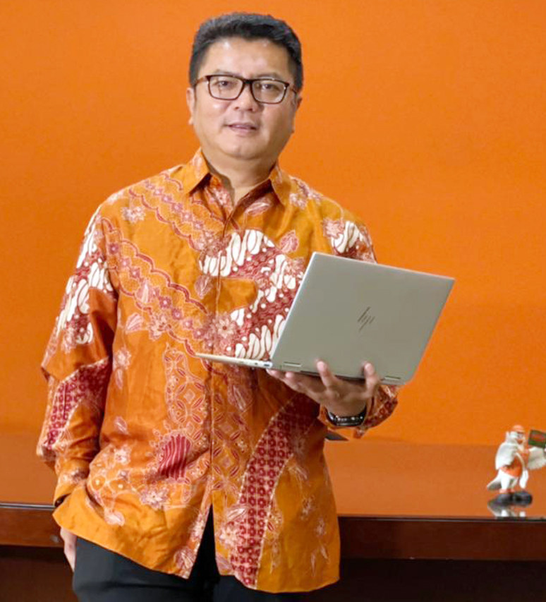 Tonggo Marbun, Direktur Sumber Daya Manusia dan Umum Pos Indonesia.