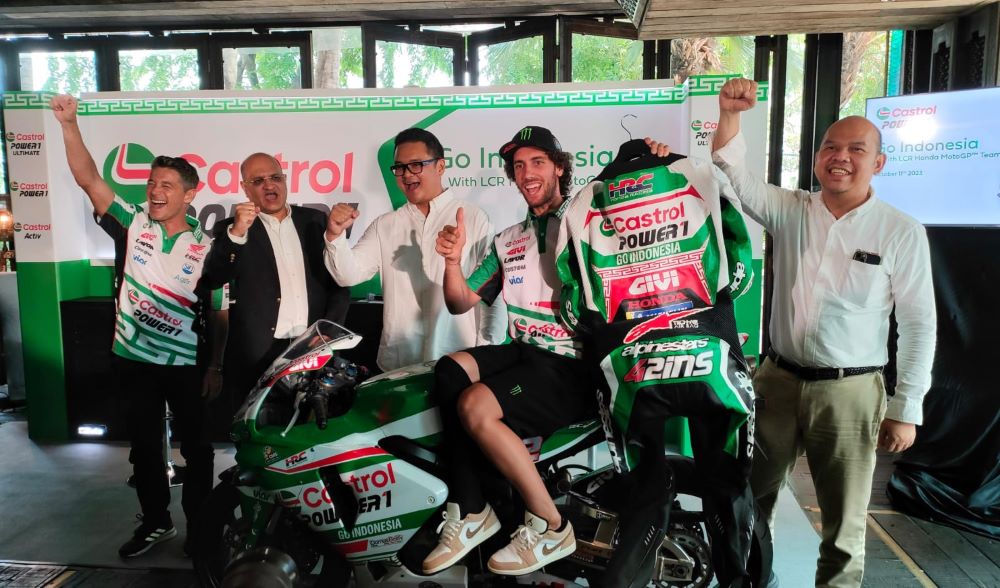 Castrol dan LCR Honda Kampanyekan Go Indonesia di MotoGP Mandalika