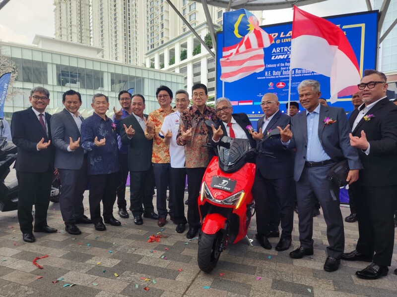 United E-motor Resmi Mengaspal di Malaysia