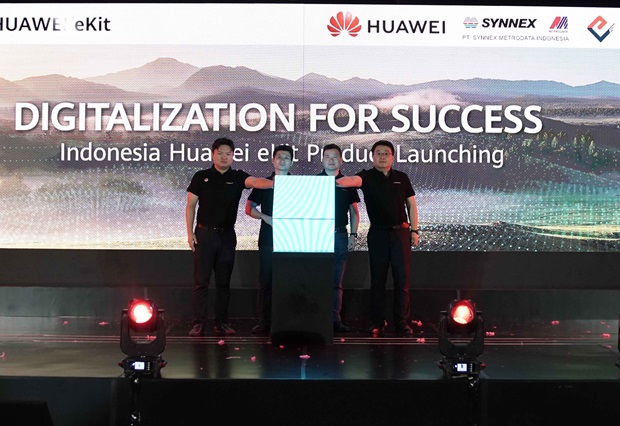 SMI & ECS Ditunjuk Jadi Distributor Huawei Runrate di Indonesia
