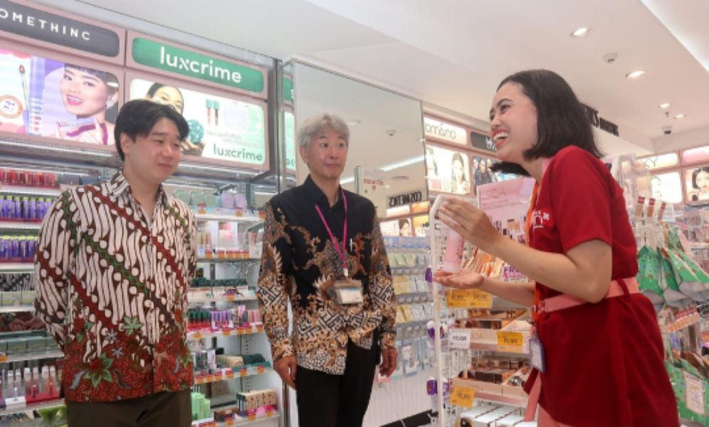Konsep Perdana Aeon Health & Beauty di Lotte Mall Jakarta