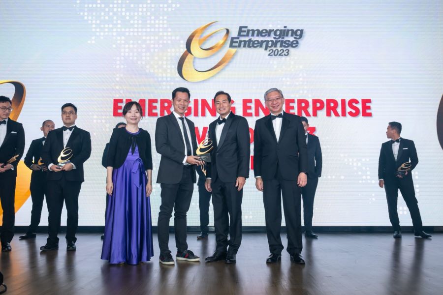 FoxLogger Wakili Indonesia dalam Emerging Enterprise Award 2023 di Singapura