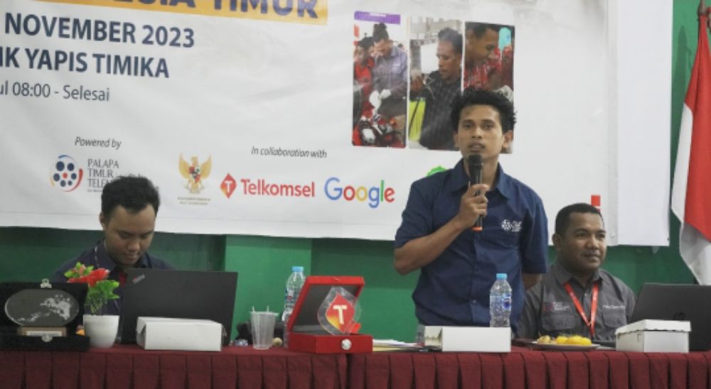 Palapa Timur Telematika dan Mitra Edukasi Fiber Optik di Papua