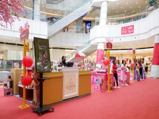 Aeon Mall Sentul City Bertabur Program untuk Pelanggan