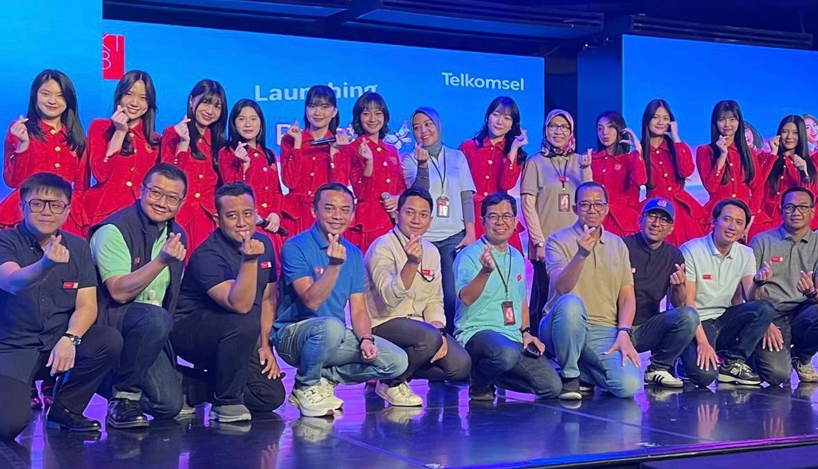 Telkomsel Gaet Pasar Baru Lewat Kolaborasi dengan JKT48